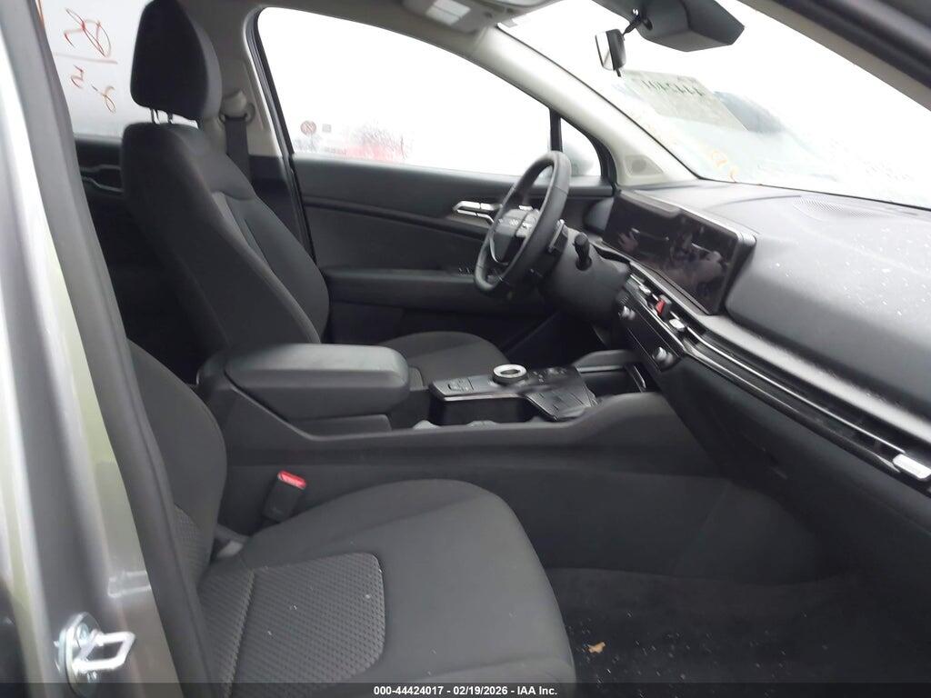 KNDPU3DG5T7304111 2026 KIA SPORTAGE HYBRID photo no. 5
