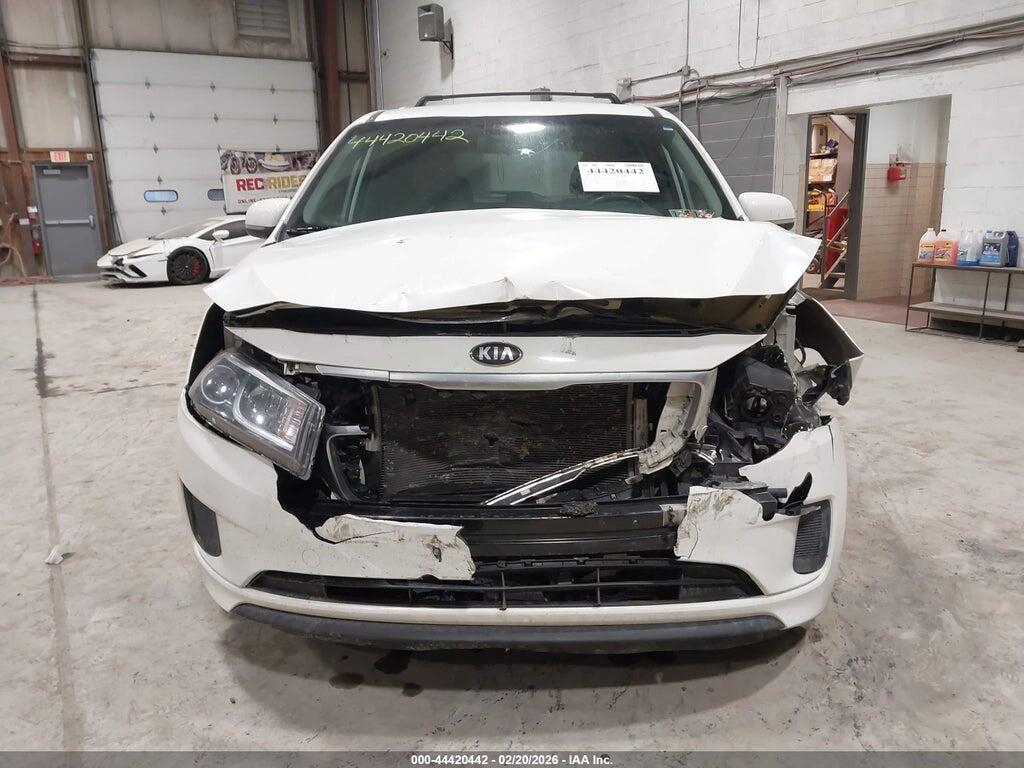 KNDMB5C14G6091309 2016 KIA SEDONA photo no. 6