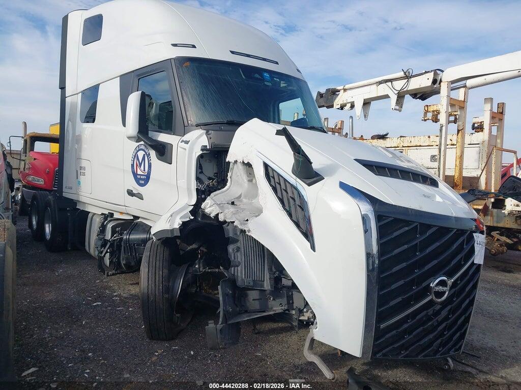 2025 VOLVO NEW VNL 4V4BC9EH9SN692868
