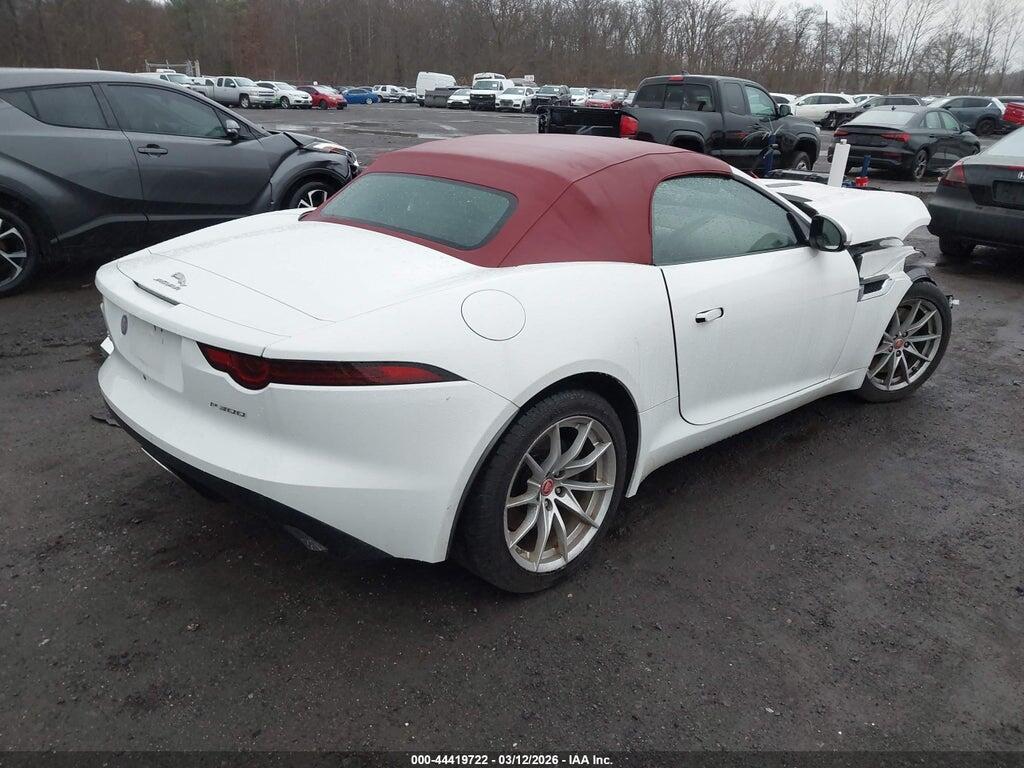 SAJDD5GX5KCK60127 2019 JAGUAR F-TYPE photo no. 4