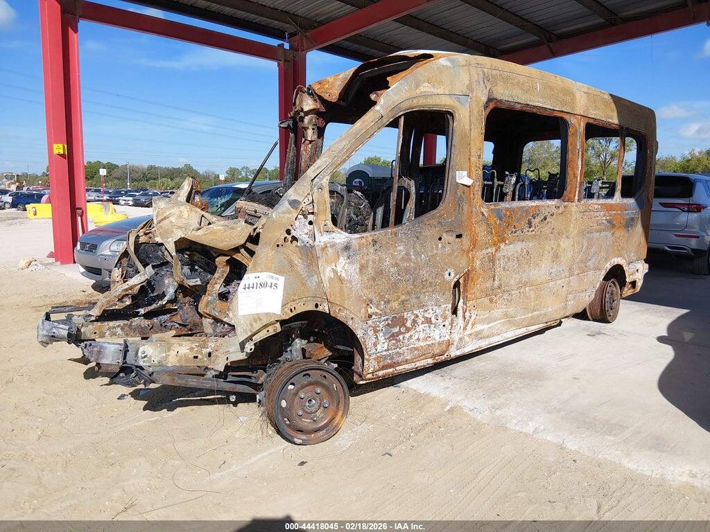 1FBAX2C83RKB65270 2024 FORD TRANSIT-350 PASSENGER VAN photo no. 2