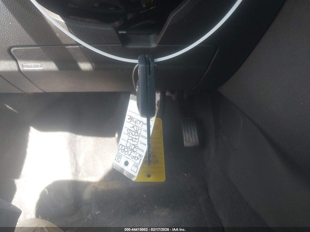 1FADP3F28HL304880 2017 FORD FOCUS photo no. 12
