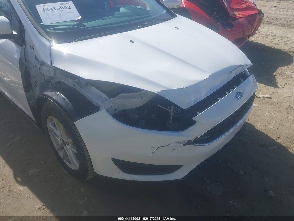 1FADP3F28HL304880 2017 FORD FOCUS photo no. 6