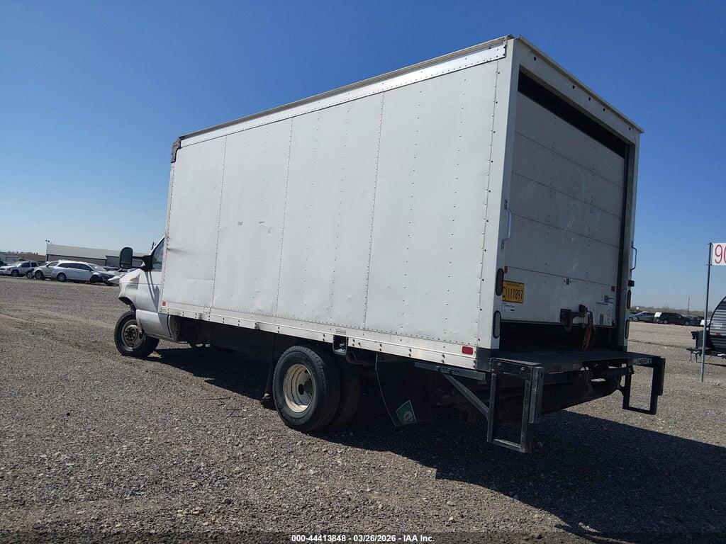 1FDWE3FS6KDC49724 2019 FORD E-350 CUTAWAY photo no. 3