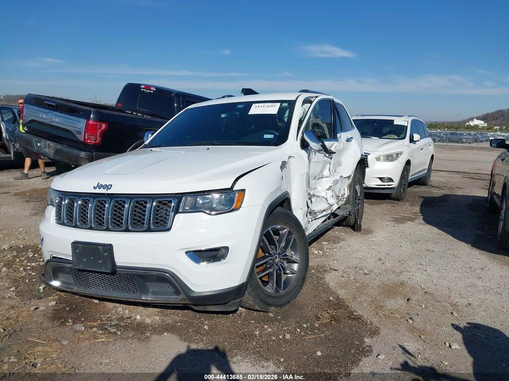 1C4RJFBG0JC245592 2018 JEEP GRAND CHEROKEE photo no. 2