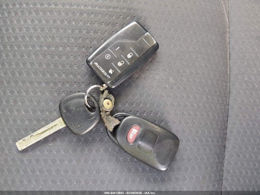 5XYKTCA65DG313422 2013 KIA SORENTO photo no. 11