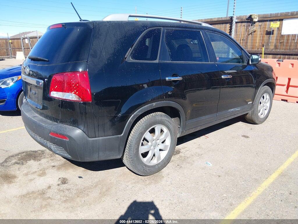 5XYKTCA65DG313422 2013 KIA SORENTO photo no. 4