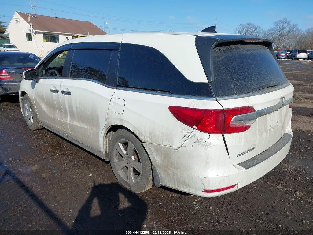 5FNRL6H78JB009437 2018 HONDA ODYSSEY photo no. 3