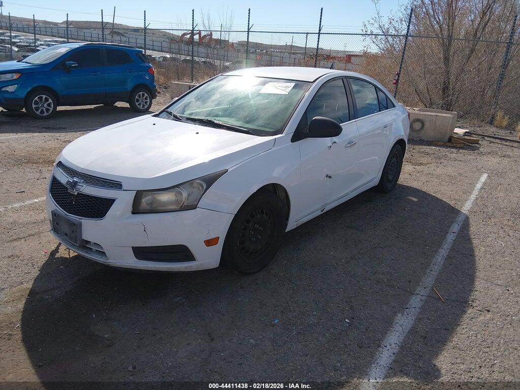 1G1PC5SH4B7307504 2011 CHEVROLET CRUZE photo no. 2