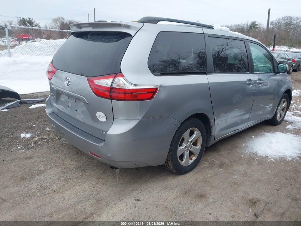 5TDKK3DC0FS657069 2015 TOYOTA SIENNA photo no. 4