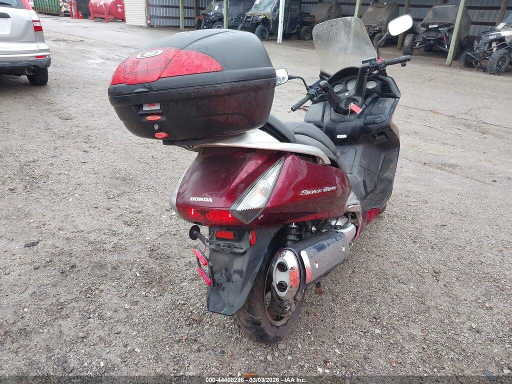 JH2PF01149K700066 2009 HONDA FSC600 photo no. 4