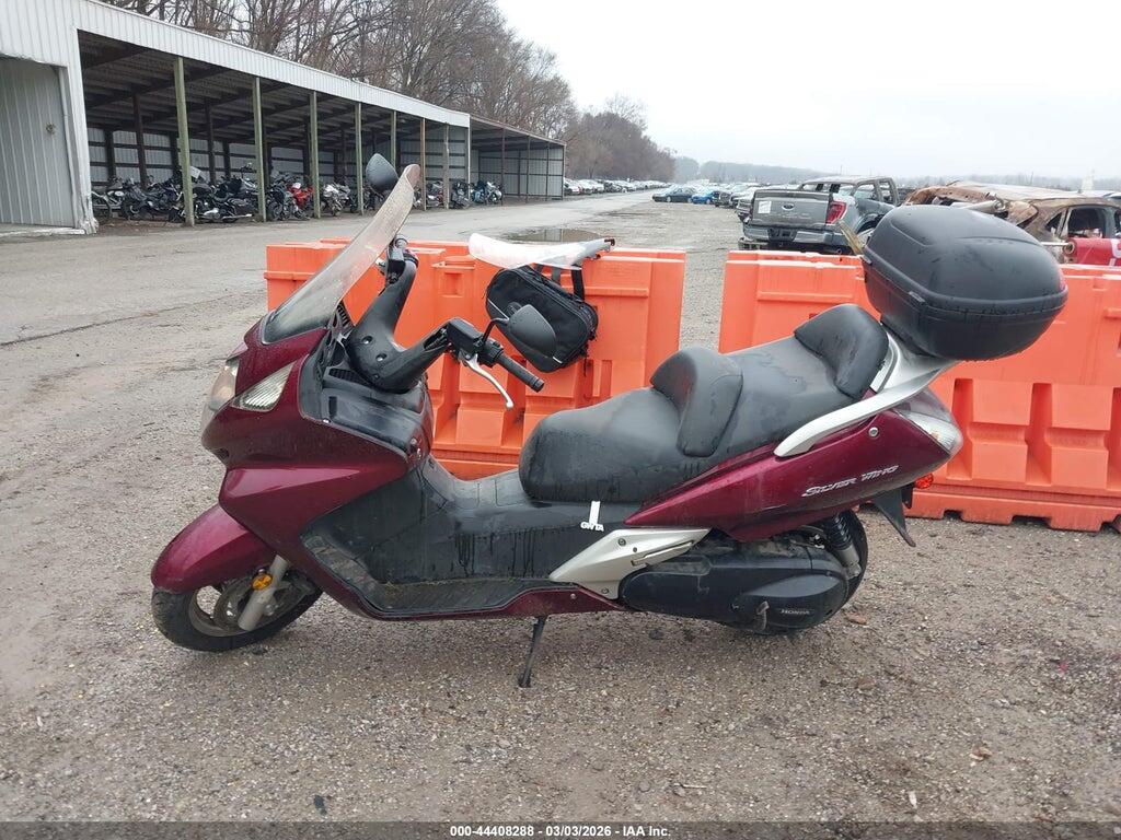 JH2PF01149K700066 2009 HONDA FSC600 photo no. 8