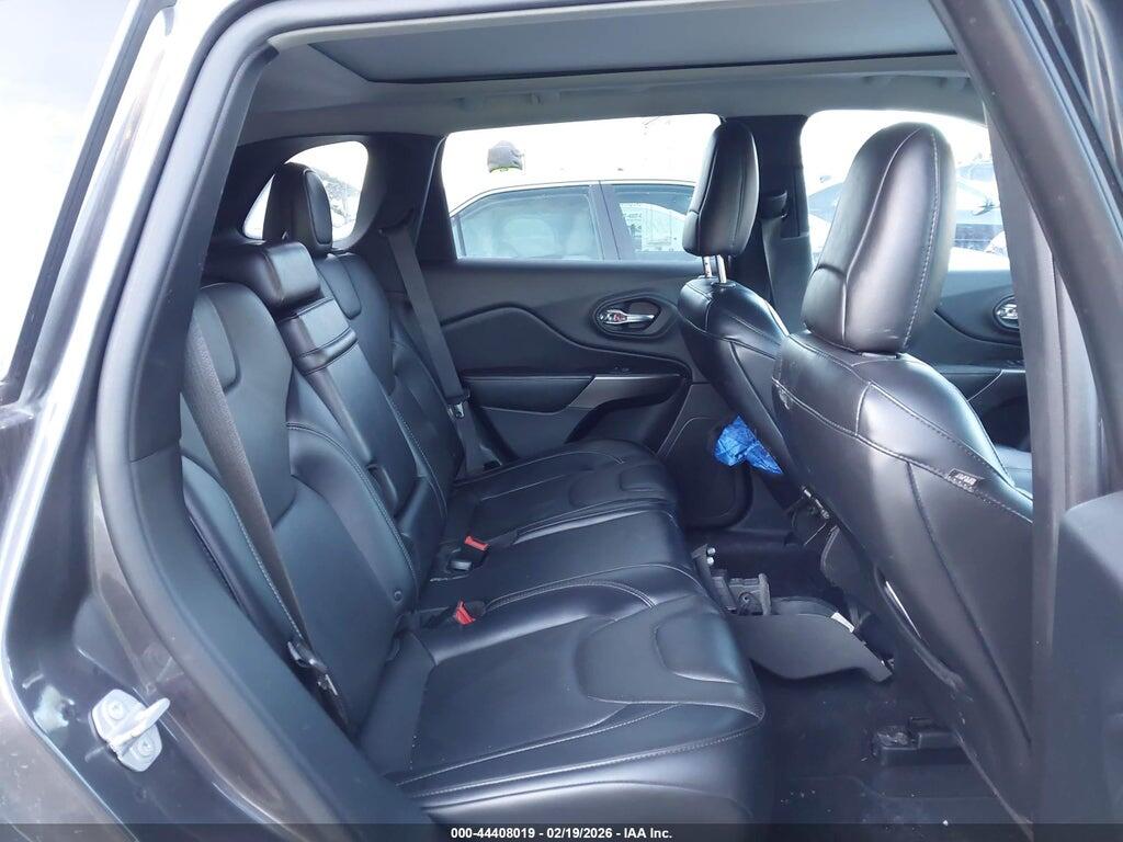 1C4PJMDX8KD257638 2019 JEEP CHEROKEE photo no. 8