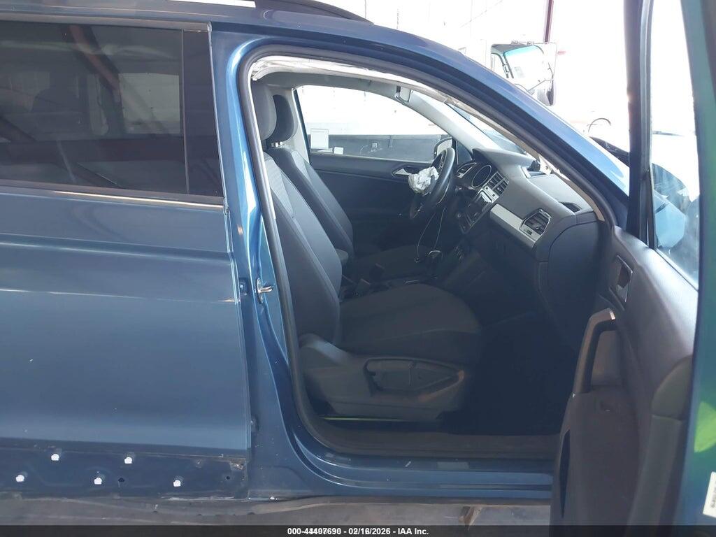 3VV1B7AXXJM059768 2018 VOLKSWAGEN TIGUAN photo no. 5