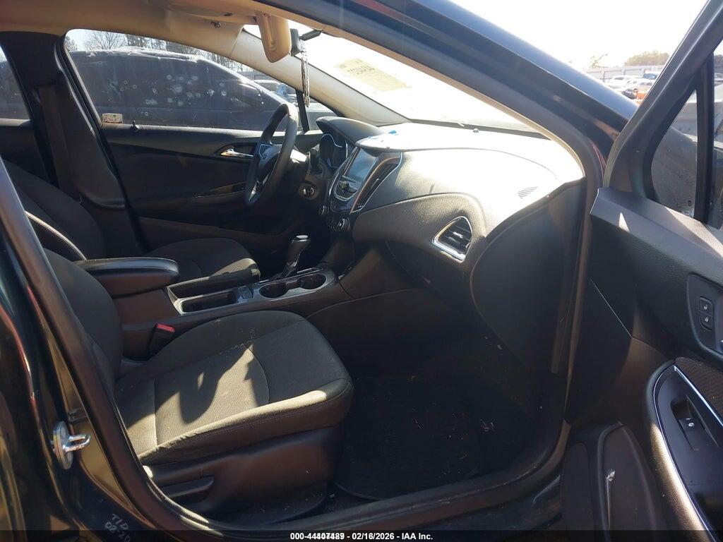 1G1BE5SMXJ7114595 2018 CHEVROLET CRUZE photo no. 5