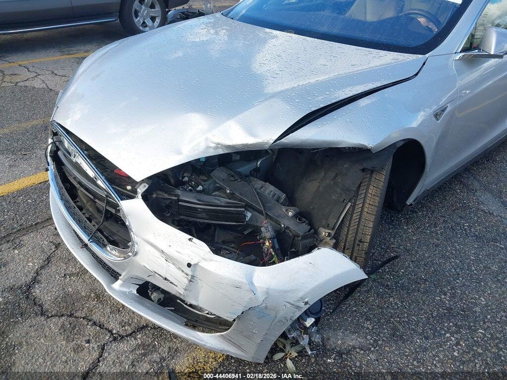 5YJSA1H47FF085089 2015 TESLA MODEL S photo no. 6
