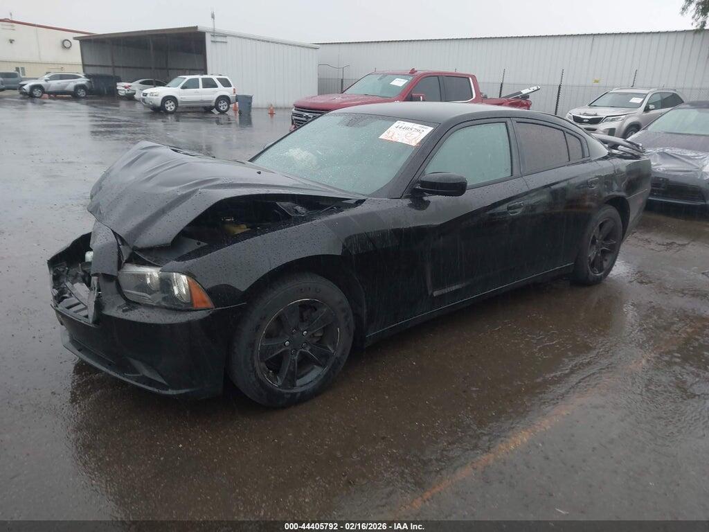 2C3CDXBG6EH370610 2014 DODGE CHARGER photo no. 2