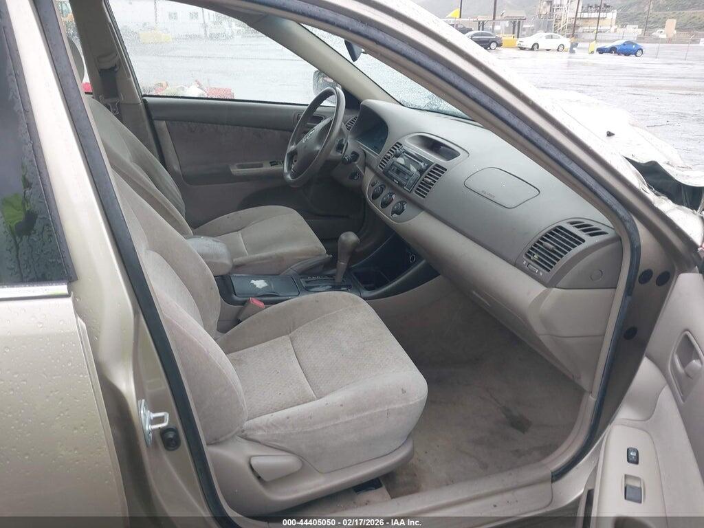 JTDBE32K320127970 2002 TOYOTA CAMRY photo no. 5