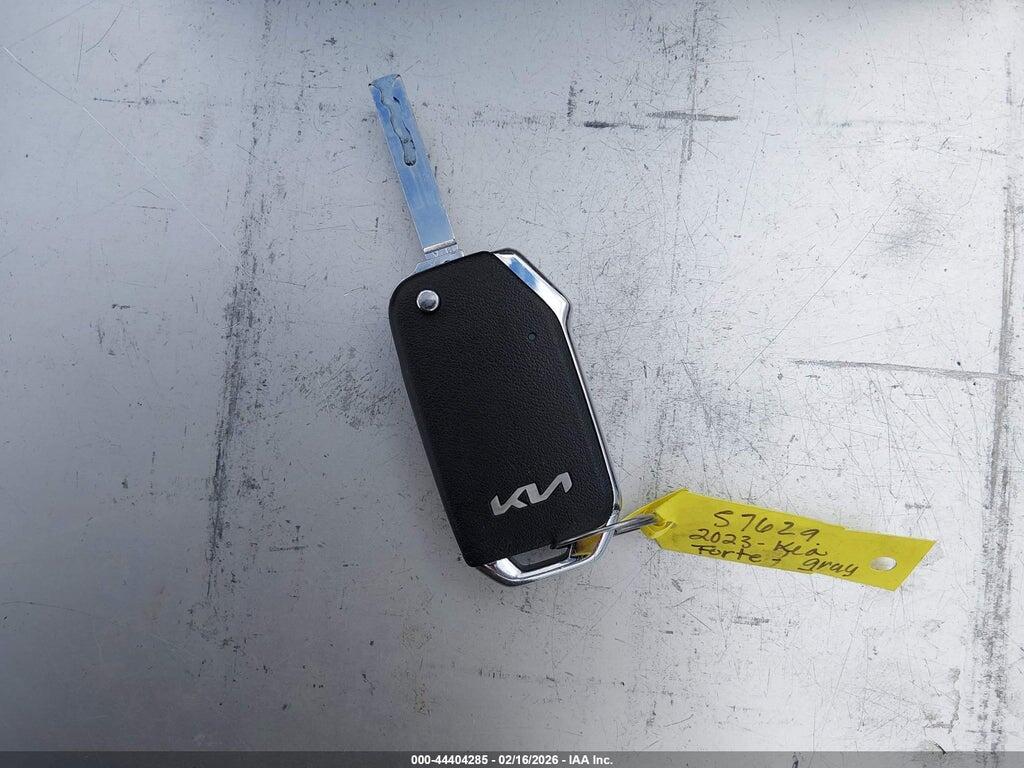 3KPF24AD2PE608746 2023 KIA FORTE photo no. 11