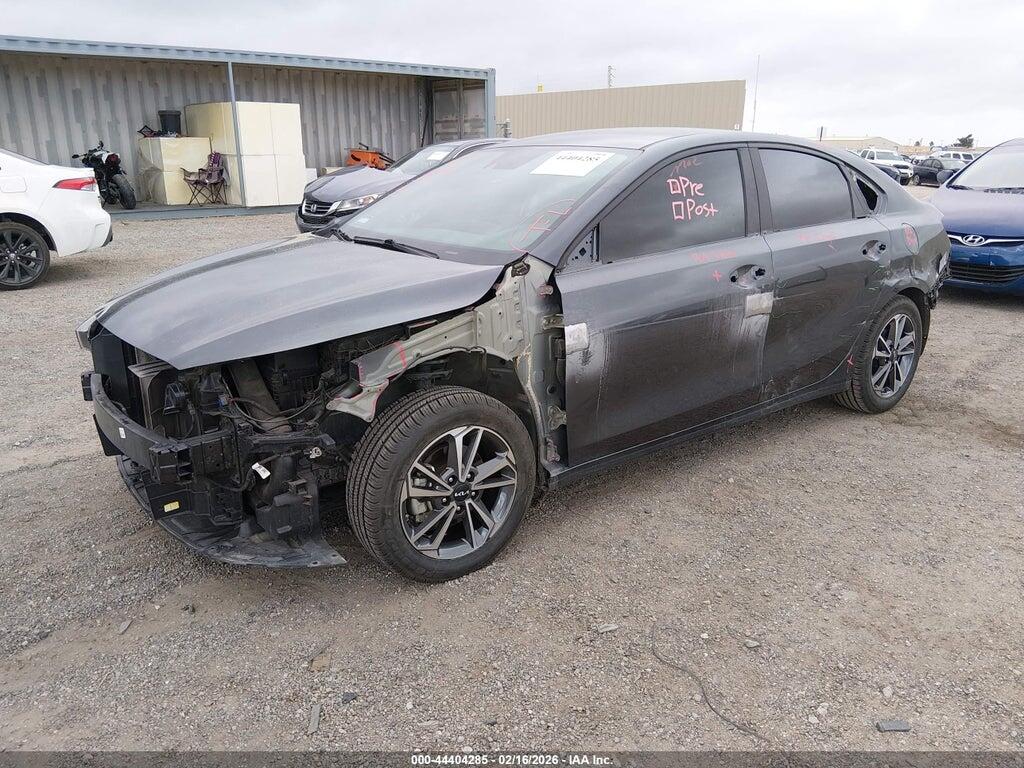 3KPF24AD2PE608746 2023 KIA FORTE photo no. 2