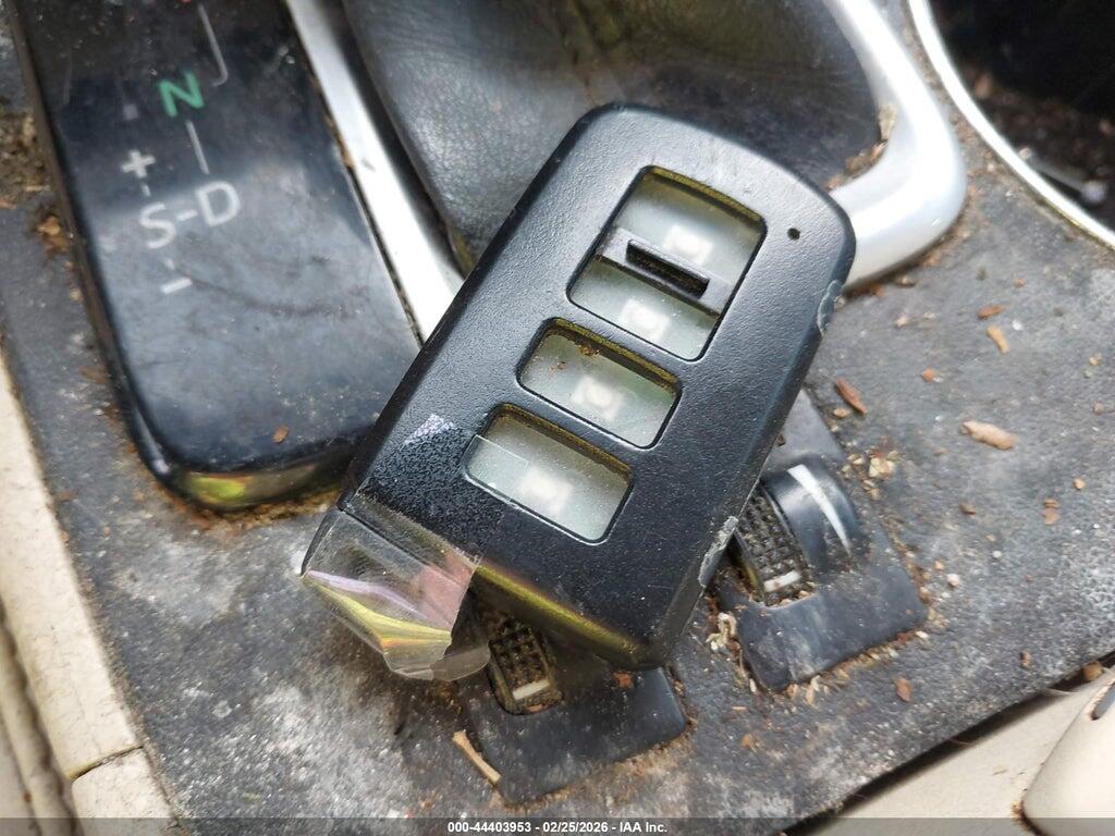 5TDKKRFHXFS072835 2015 TOYOTA HIGHLANDER photo no. 11