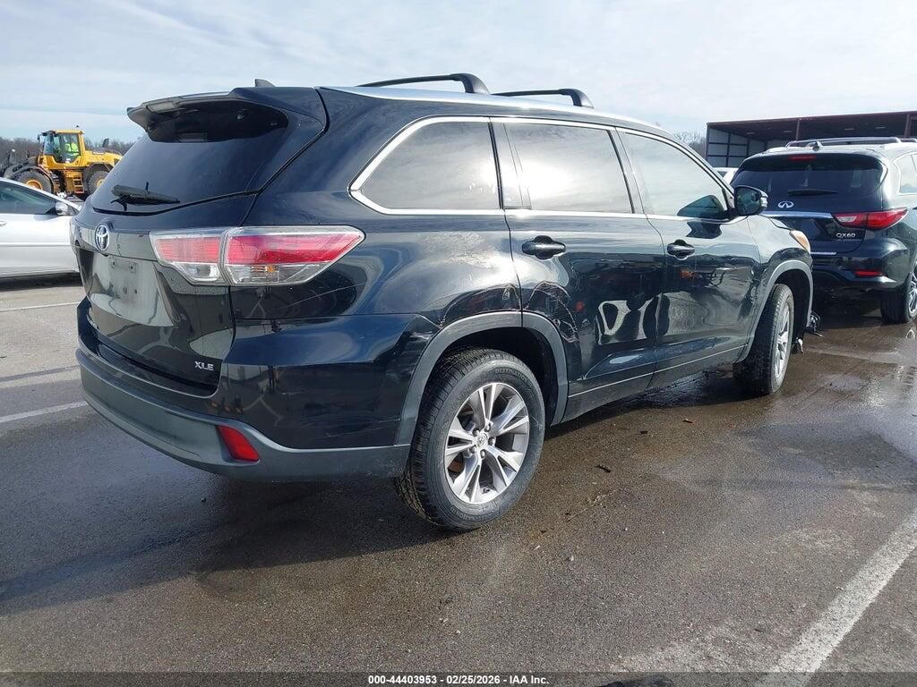 5TDKKRFHXFS072835 2015 TOYOTA HIGHLANDER photo no. 4