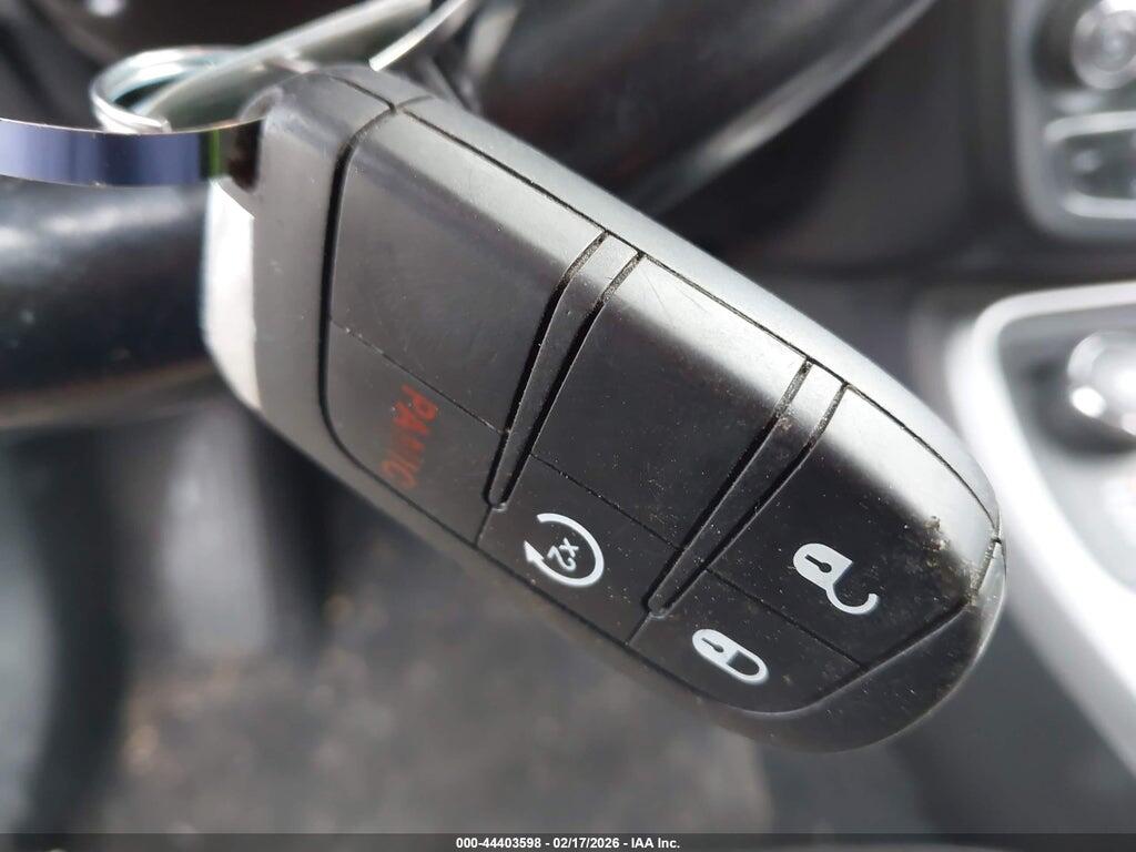 3C4NJDBB1LT100396 2020 JEEP COMPASS photo no. 11