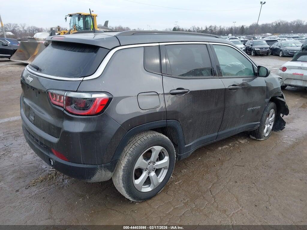3C4NJDBB1LT100396 2020 JEEP COMPASS photo no. 4