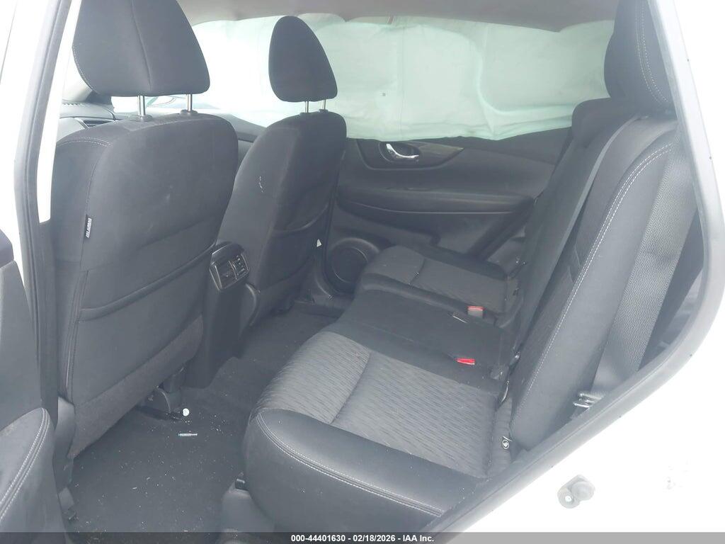 KNMAT2MV3HP617053 2017 NISSAN ROGUE photo no. 8