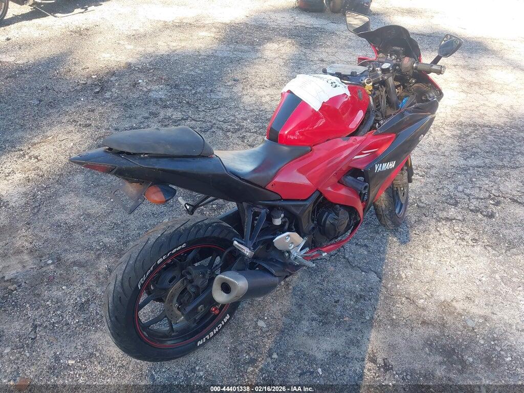 MH3RH06Y2FK004840 2015 YAMAHA YZFR3 photo no. 4