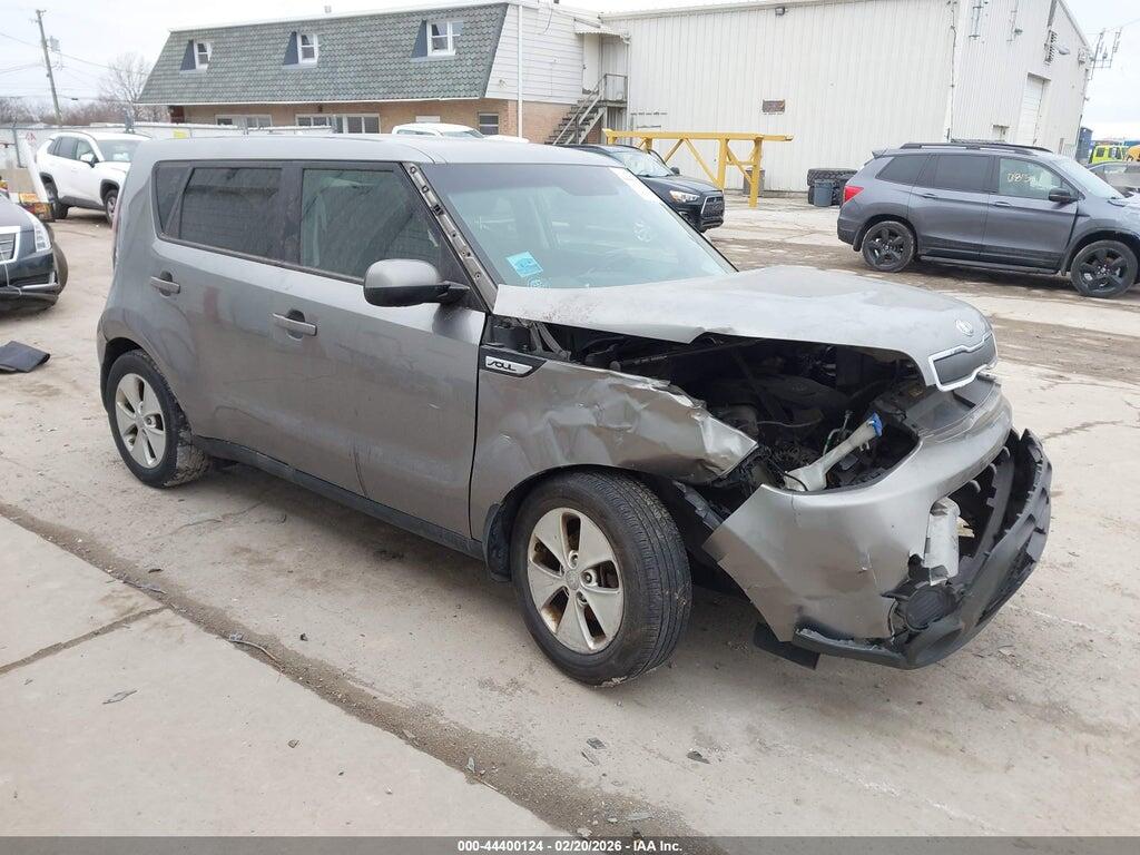 KNDJN2A26F7226996 2015 KIA SOUL photo no. 1