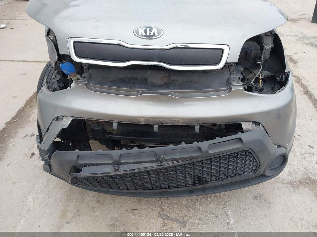 KNDJN2A26F7226996 2015 KIA SOUL photo no. 6