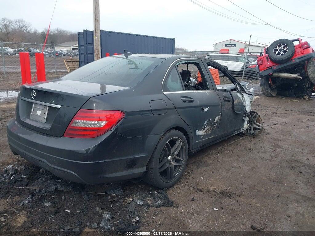 WDDGF4HBXDR271147 2013 MERCEDES-BENZ C 250 photo no. 4