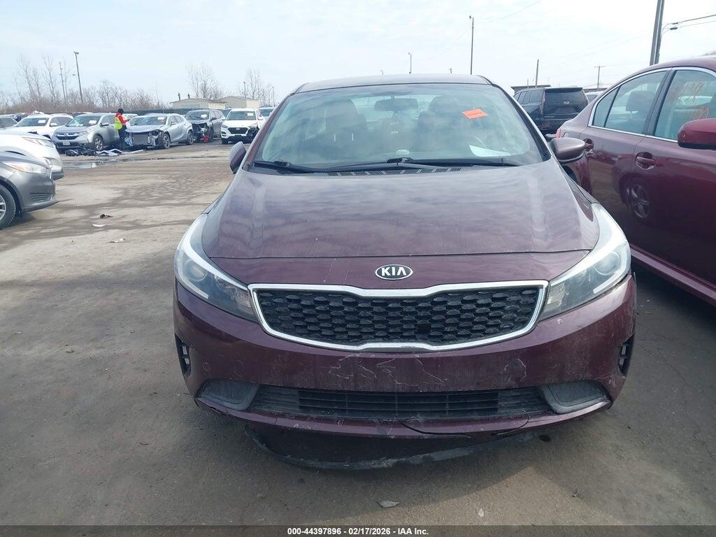 3KPFK4A78HE072462 2017 KIA FORTE photo no. 12