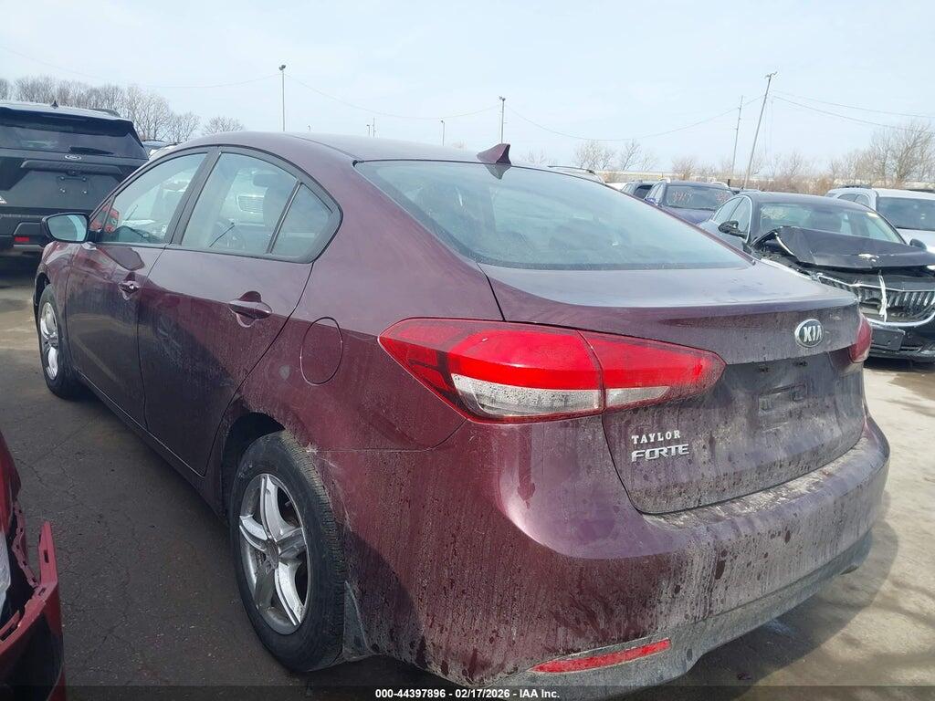 3KPFK4A78HE072462 2017 KIA FORTE photo no. 3