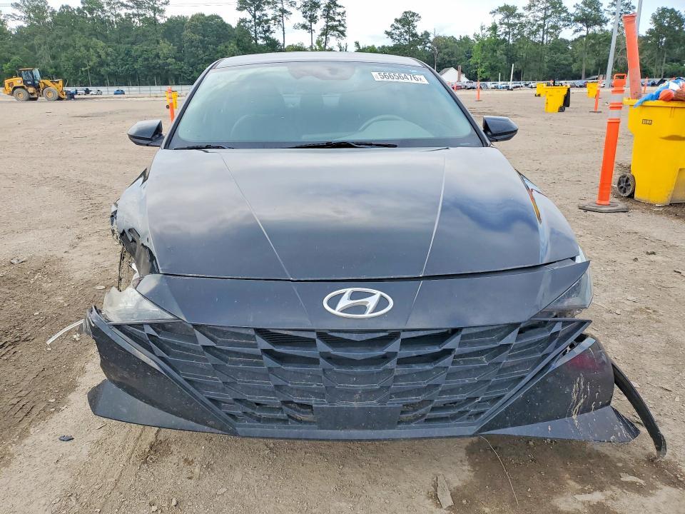 2022 HYUNDAI ELANTRA SEL — Фото 5 из 12