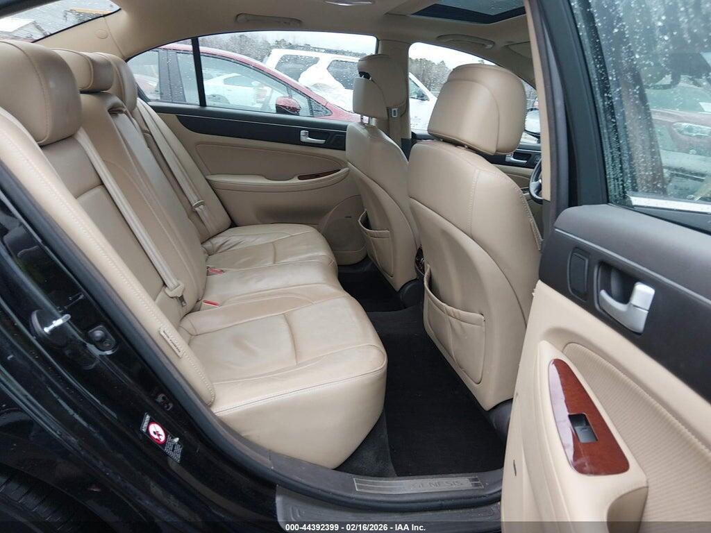 KMHGC4DD0DU257499 2013 HYUNDAI GENESIS photo no. 8
