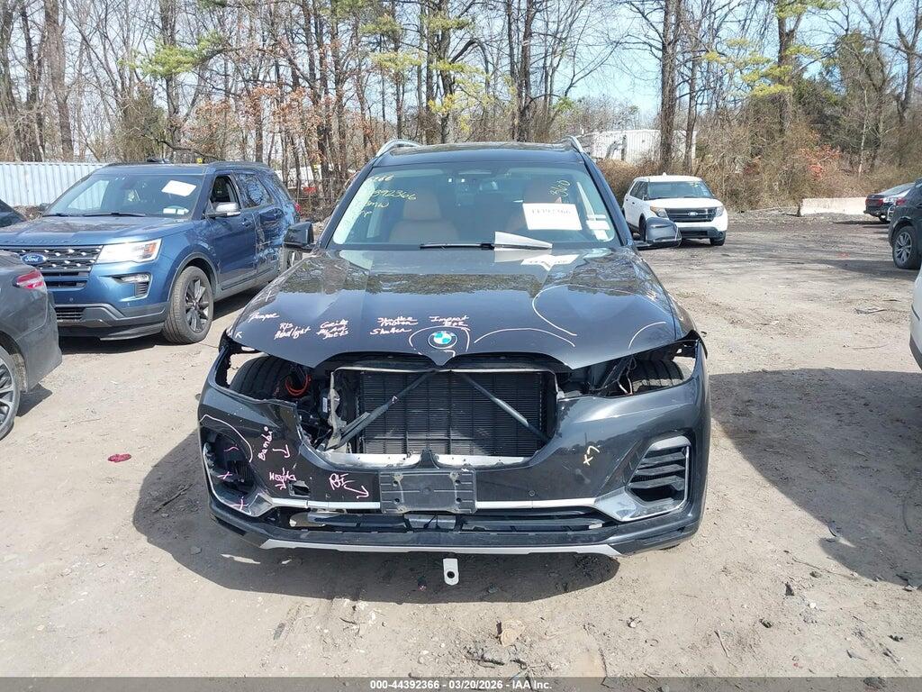 5UXCX4C58KLS36774 2019 BMW X7 photo no. 12