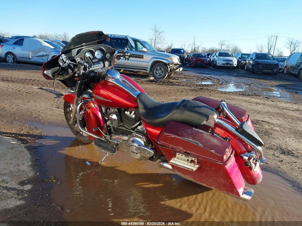 1HD1KBM16DB600754 2013 HARLEY-DAVIDSON FLHX photo no. 3
