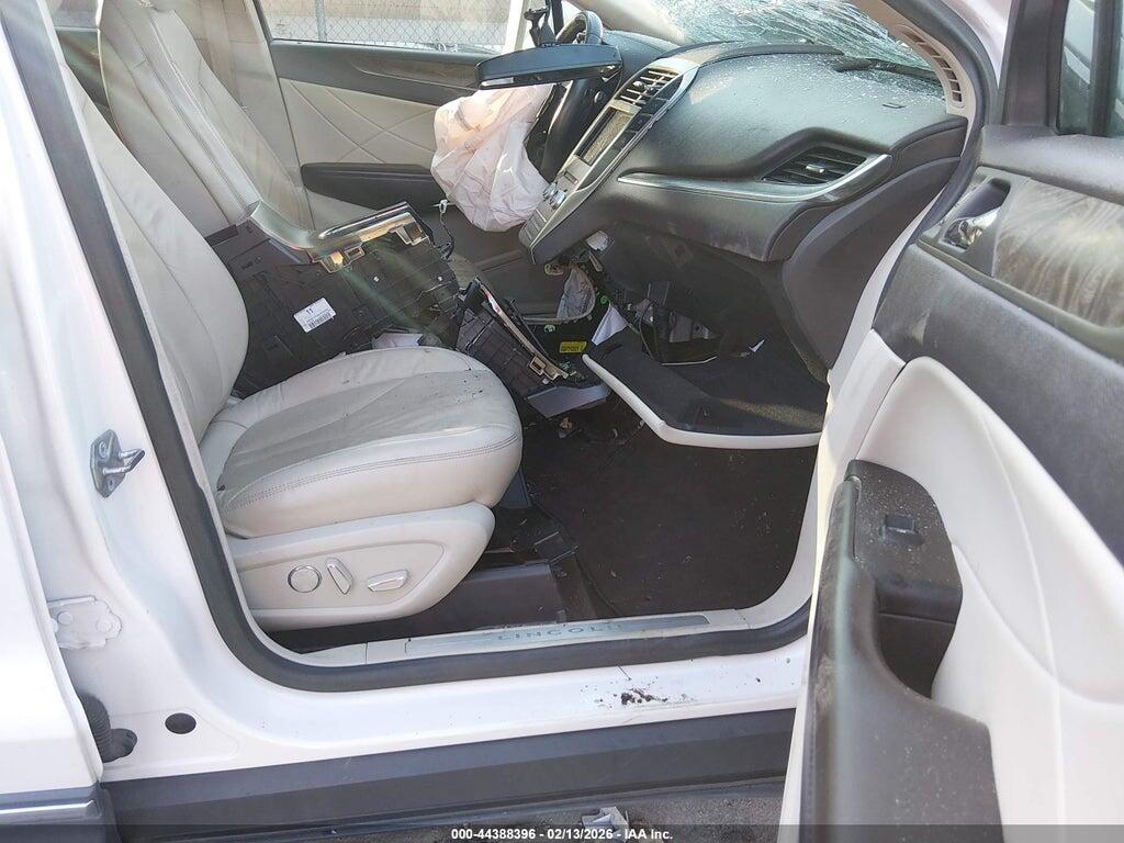 5LMCJ3C96KUL07828 2019 LINCOLN MKC photo no. 5