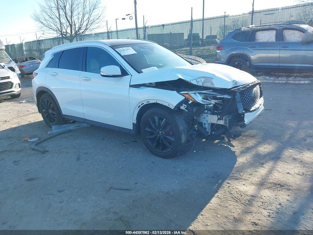 3PCAJ5M39LF104561 2020 INFINITI QX50 photo no. 1