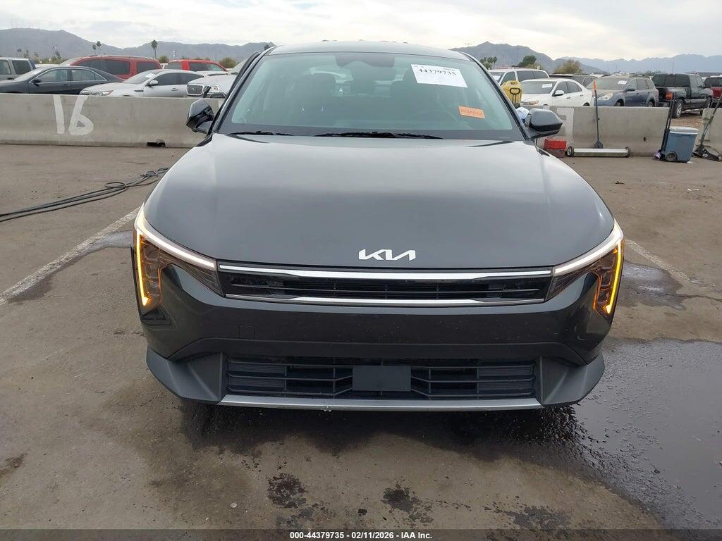 3KPFU4DE8SE032670 2025 KIA K4 photo no. 12