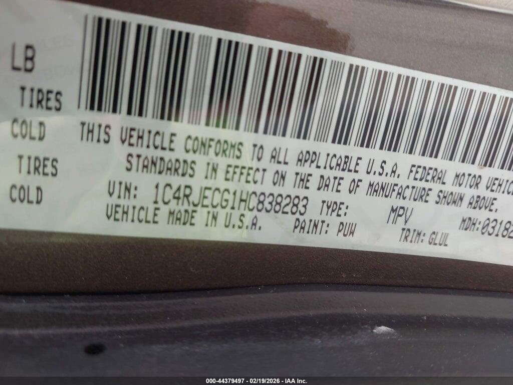 1C4RJECG1HC838283 2017 JEEP GRAND CHEROKEE photo no. 9