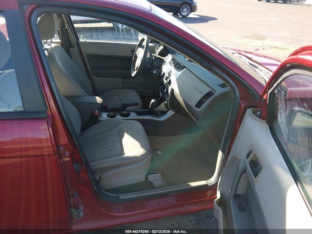 1FAHP3FN7BW160918 2011 FORD FOCUS photo no. 5