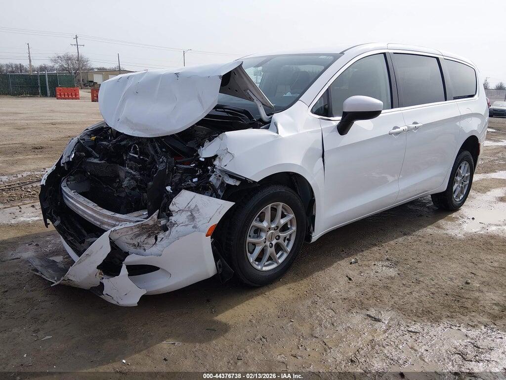 2C4RC1CG6NR208555 2022 CHRYSLER VOYAGER photo no. 2