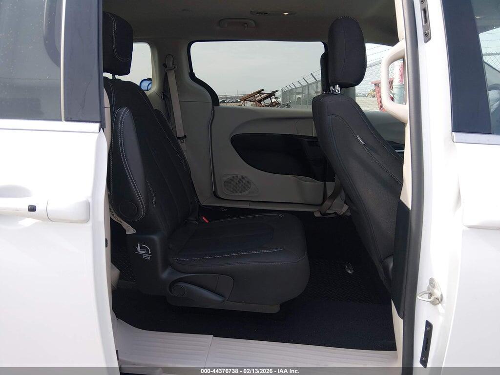 2C4RC1CG6NR208555 2022 CHRYSLER VOYAGER photo no. 8