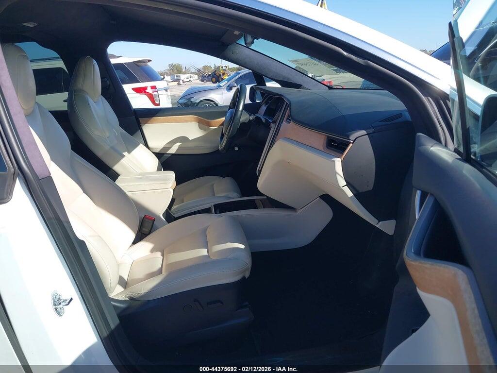5YJXCAE20LF243934 2020 TESLA MODEL X photo no. 5