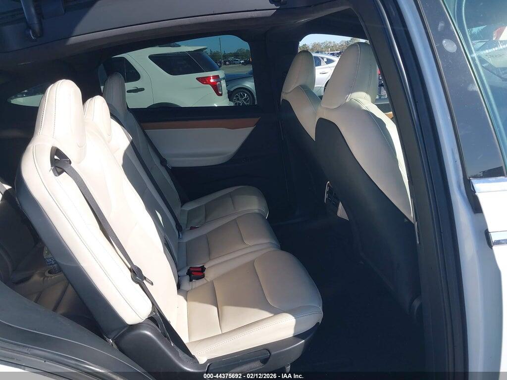 5YJXCAE20LF243934 2020 TESLA MODEL X photo no. 8