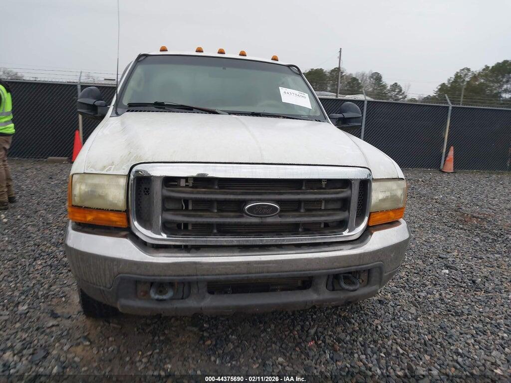 1FTWX32F9YEE46817 2000 FORD F-350 photo no. 12