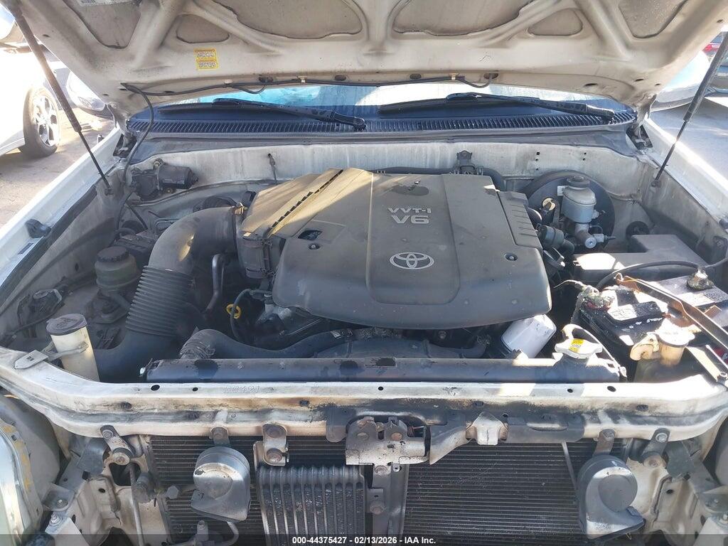 5TBRU34185S448001 2005 TOYOTA TUNDRA photo no. 10